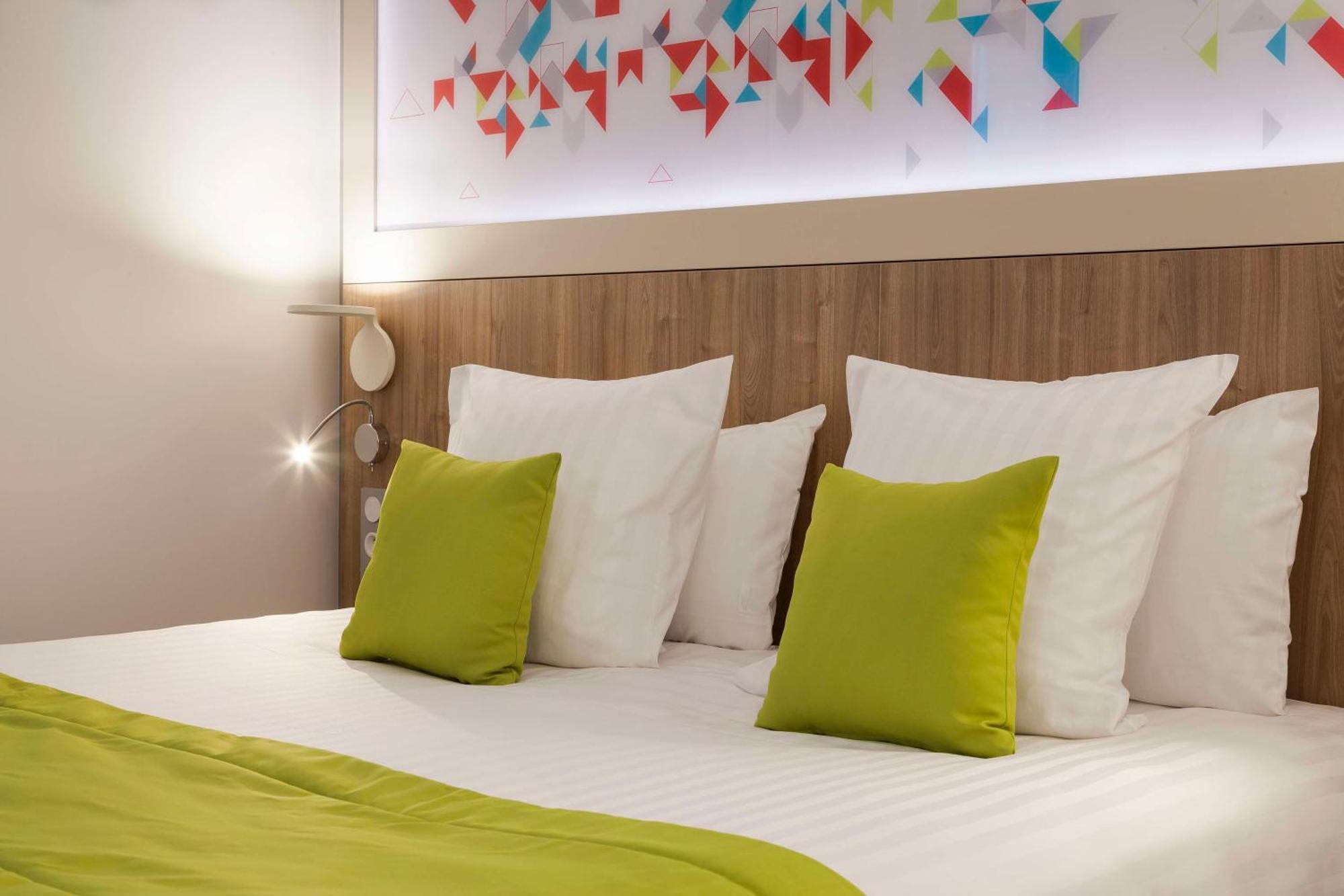 Brit Hotel Privilege Фіжак Екстер'єр фото
